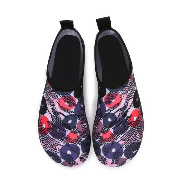Men and Women a Slip On Barefoot Quick-Dry Beach Aqua Yoga Water Shoes (Pebble/Navy Red)