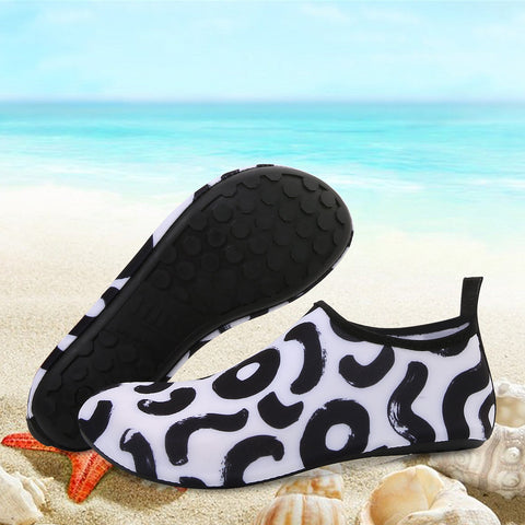 Men and Women a Slip On Barefoot Quick-Dry Beach Aqua Yoga Water Shoes (Oreo/Black White)